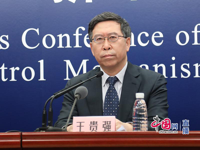 中國北京大學第一醫院感染疾病科主任王貴強受訪，呼籲大家防堵武漢肺炎疫情，要做好防護。   圖：翻攝自中國政府網