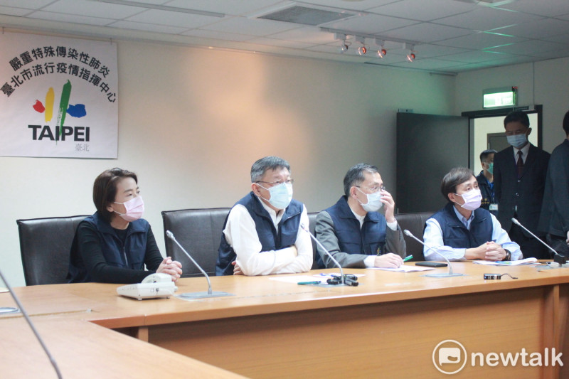 台北市長柯文哲赴北市疫災應變中心主持工作會議。   圖：周煊惠 ／攝