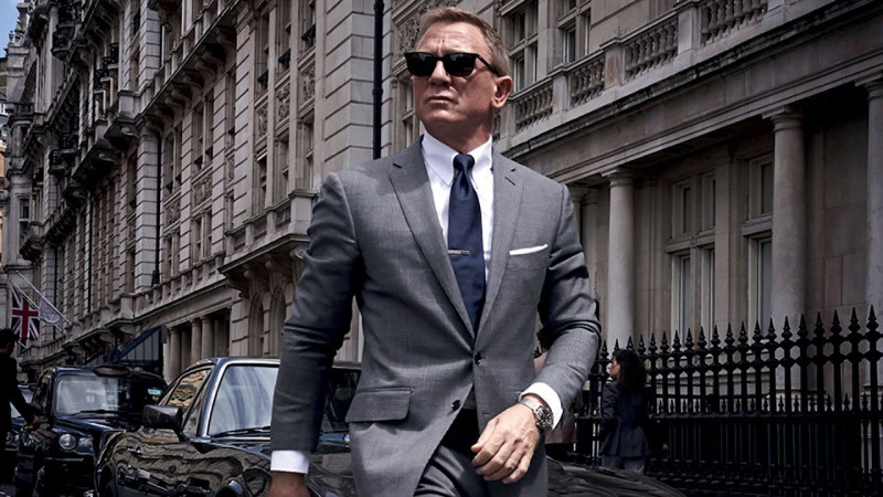 原訂4月上映的龐德系列電影新作《007：生死交戰》（No Time to Die）直接大幅延後至今年11月，這是第一部因武漢肺炎調整全球上映時間的好萊塢電影。   圖：《007：生死交戰》劇照/米高梅