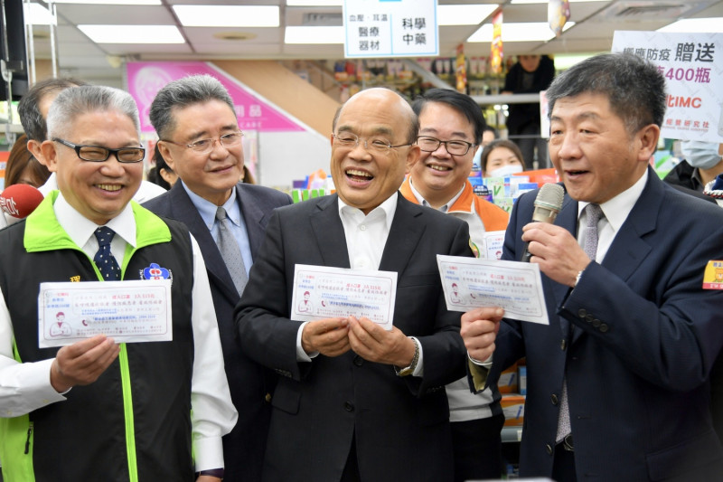行政院長蘇貞昌今 (29) 天呼籲，國人一起做好防疫的工作，讓台灣已經得到世界肯定的防疫工作更進一步、做得更好。   圖：行政院／提供