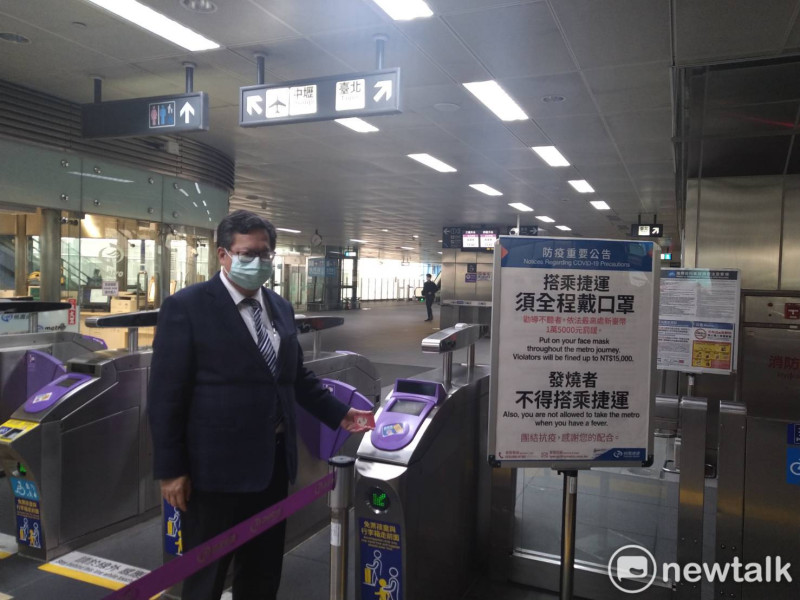 台北捷運自4日起搭乘必須強制戴口罩，否則將開罰。示意圖。   圖：林昀真／攝（資料照片）