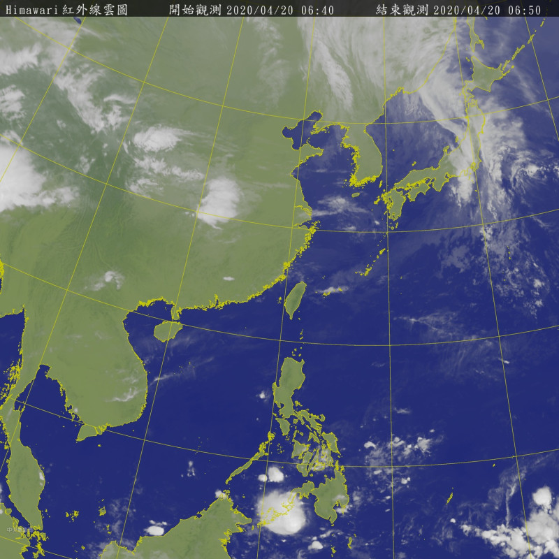 面快速掠過北部海面，北台灣水氣增多，北部地區雲量增多，也有些短暫雨零星出現。   圖：翻攝自中央氣象局