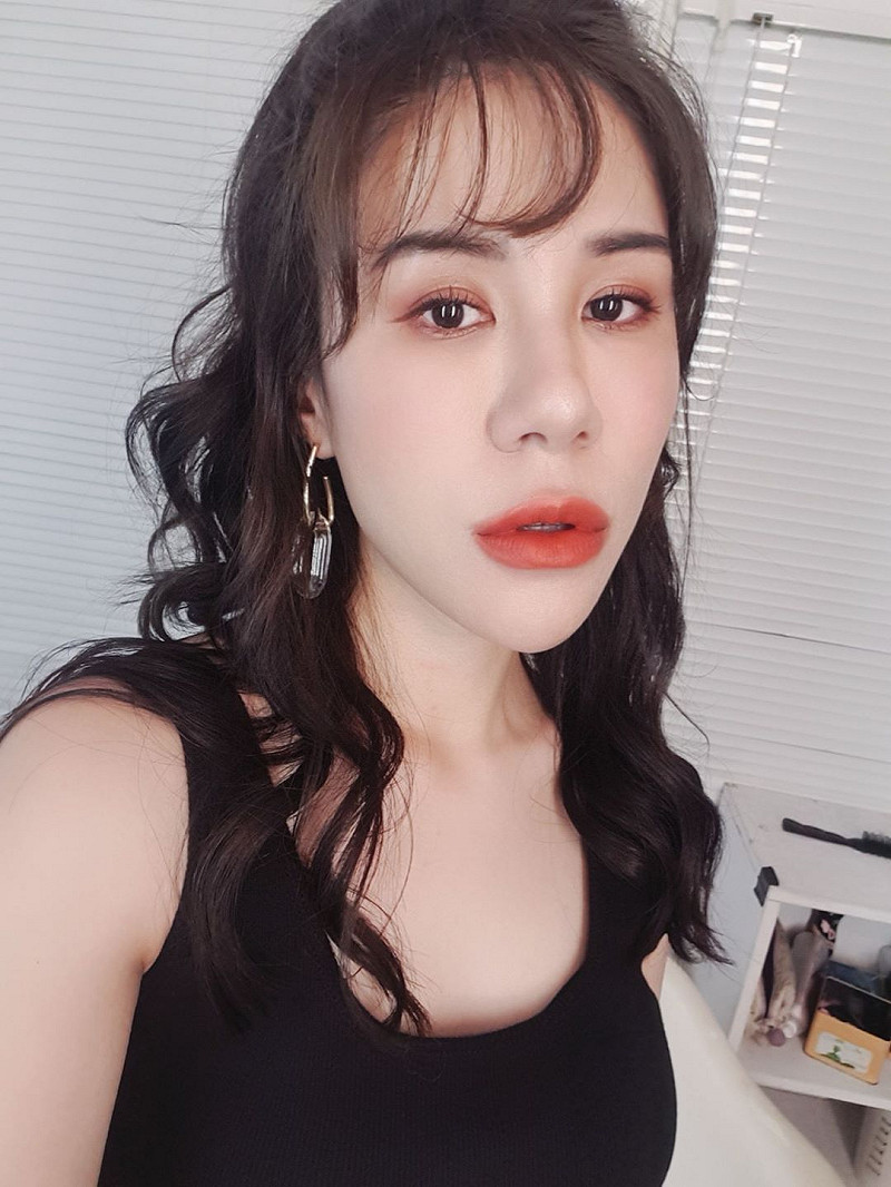 網紅丹妮婊姐。   圖：翻攝自丹尼婊姐臉書