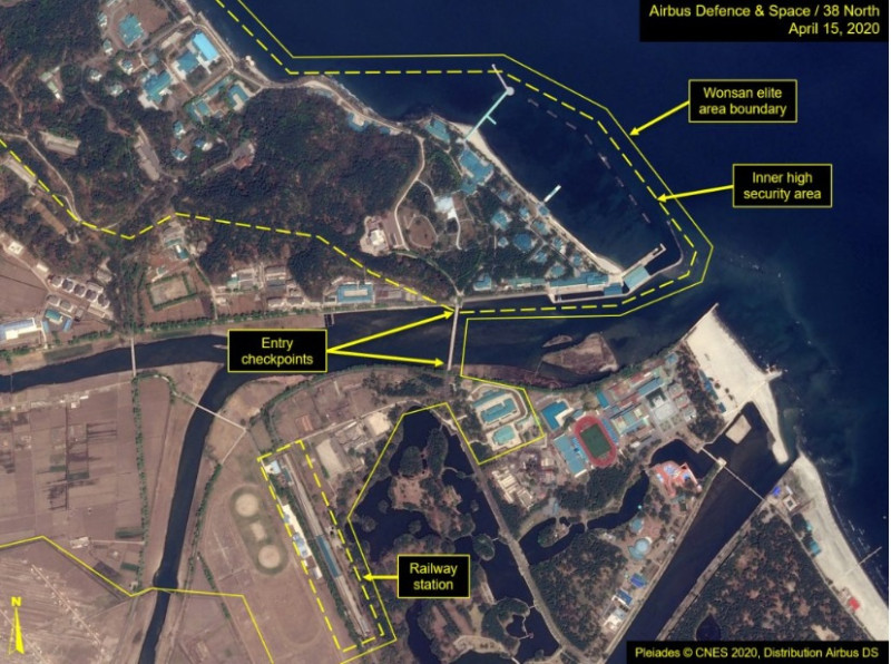 美國智庫網站「北緯38度」發表衛星拍攝影像，顯示金正恩專屬列車停靠在元山市。   圖/翻攝自www.38north.org