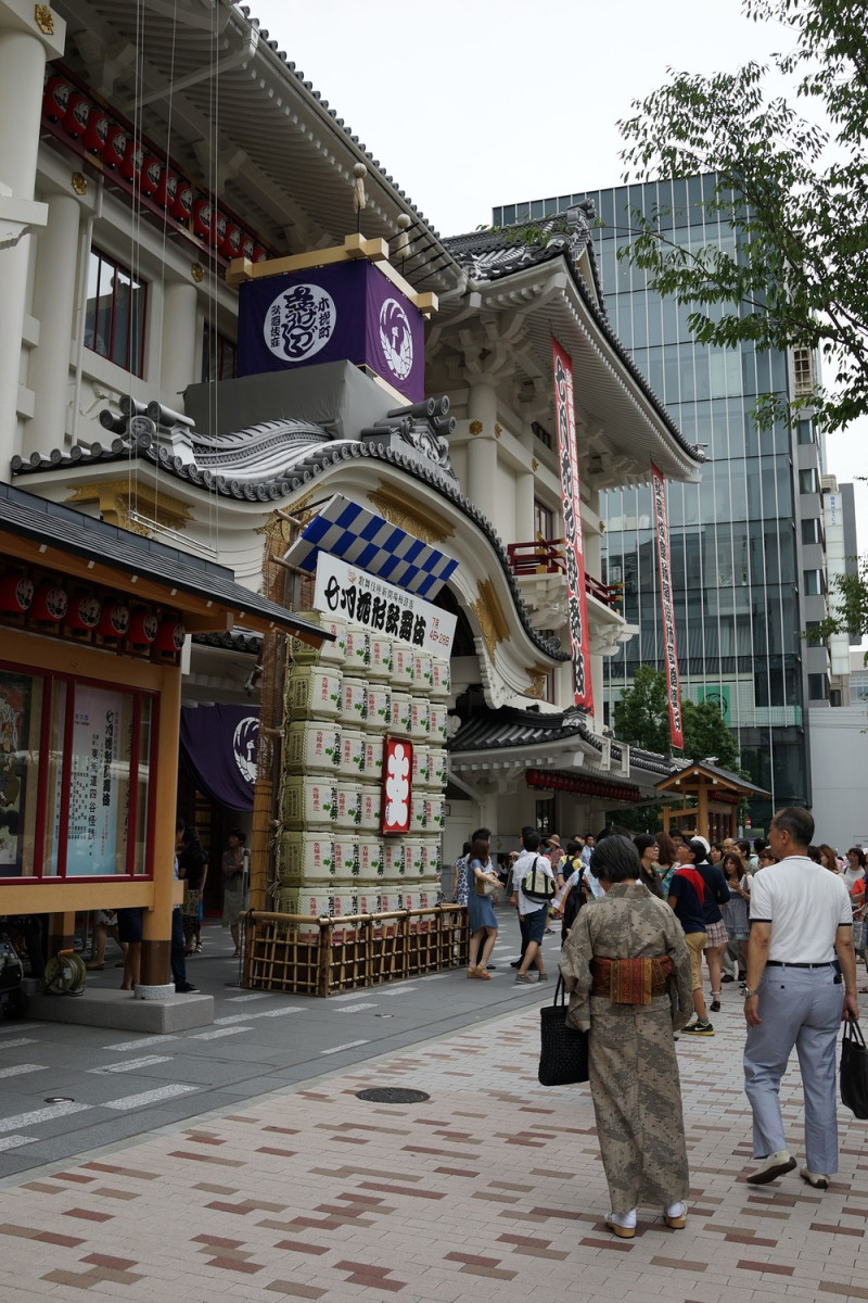 日本武漢肺炎疫情延燒，包括東京都在內的7個都府縣發布了緊急事態宣言，要求民眾減少不必要外出。政府宣布緊急事態，首當其衝的便是需要近距離接觸的行業，風俗業就是其一。   圖：翻攝自PIXABAY