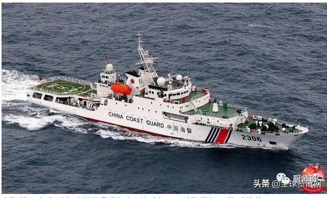 中國出動萬噸海警船巡邏南海。   圖 : 翻攝自頭條號微信