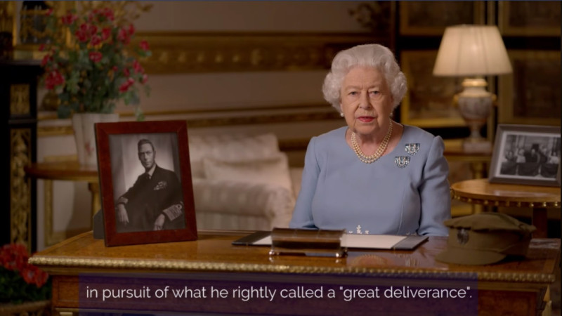 英王伊麗莎白二世對全國發表演說，紀念第二次世界大戰歐戰勝利75週年。   圖/翻攝自The Royal Family臉書粉專
