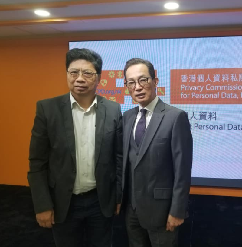香港記者協會主席楊建興(左)。   圖：翻攝自香港記者協會臉書