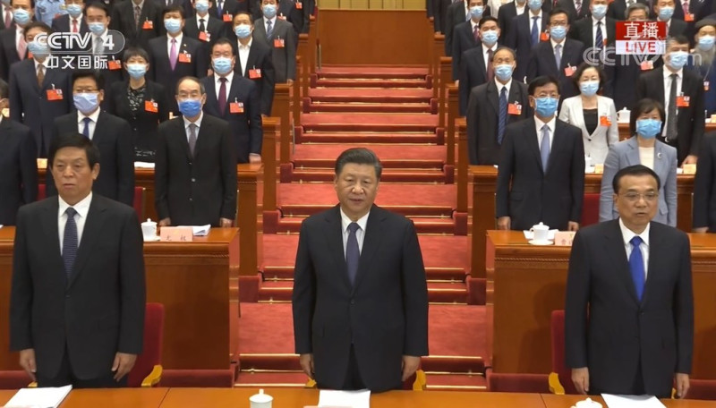 中國全國政協會議開幕，中共總書記習近平等人竟都未戴上口罩。   圖：翻攝CCTV直播畫面