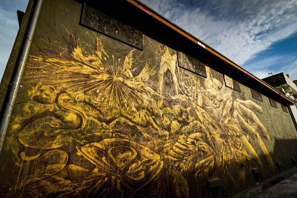 紀人豪的大型壁畫《供給與需求》   圖：翻攝自萬物糧倉大地慶典網站