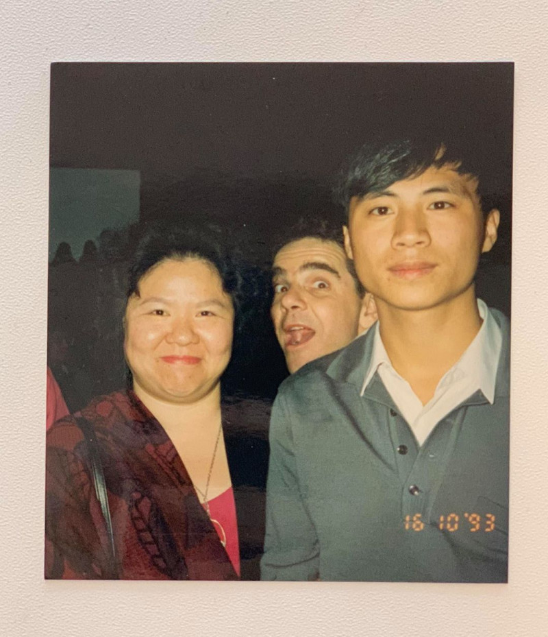 總統府秘書長陳菊貼出與王丹在1993年的合照。   圖：翻攝自陳菊臉書