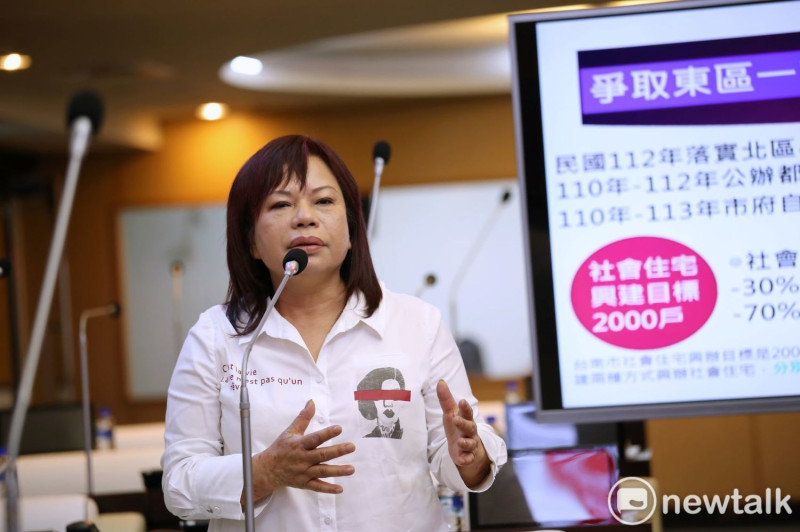 台南市議員曾培雅涉詐領助理費新台幣60萬元，訊後以20萬元交保。   圖：黃博郎／攝 （資料照片）