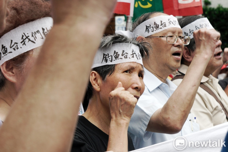 台灣民眾爭取釣魚台主權。抗議民眾高喊：「釣魚台是我們的！」。 圖：張良一/攝(資料照片)