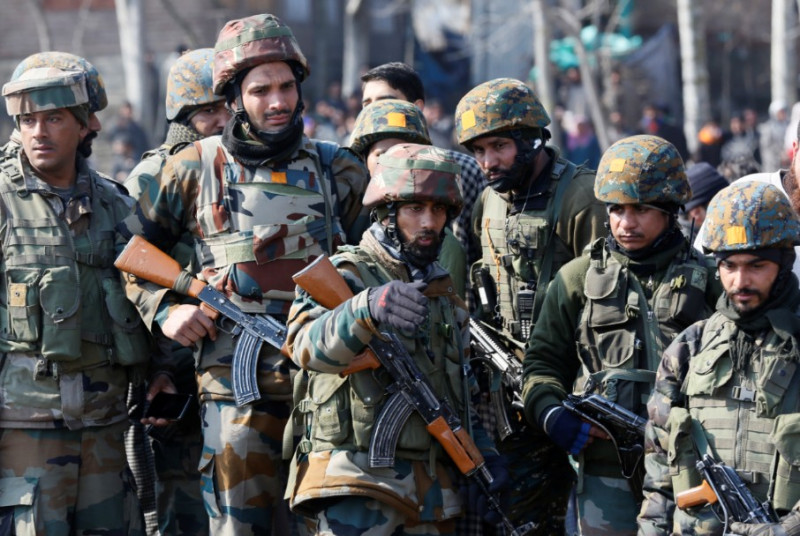 印度與巴基斯坦在喀什米爾地區爆發軍事衝突，雙方互控違反停火協議。   圖：達志影像／美聯社