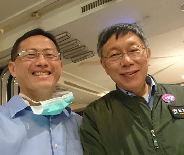 馮啟彥(左)指吳益政剛登記完參選就遭惡意攻訐。   圖：翻攝馮啟彥臉書