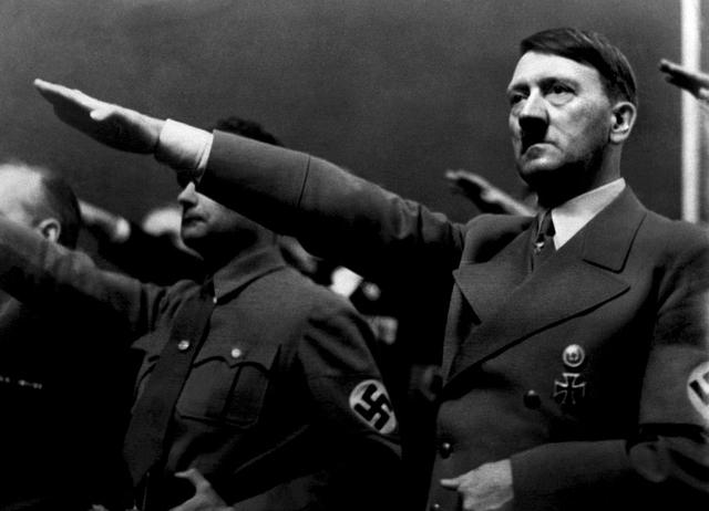 希特勒生前的物品將再度被拍賣。   圖：取自網路