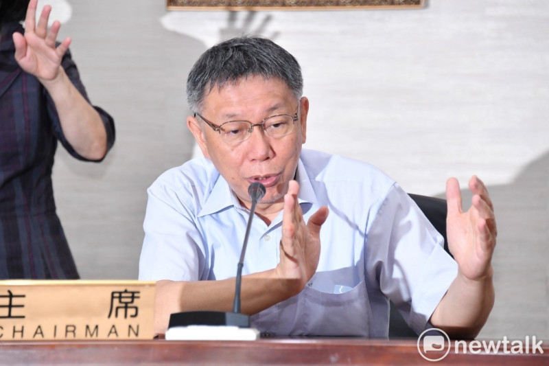 台北市長柯文哲親自說明大巨蛋重新發照始末，強調市府就是依法行政，不放水不刁難。   圖：台北市政府/提供