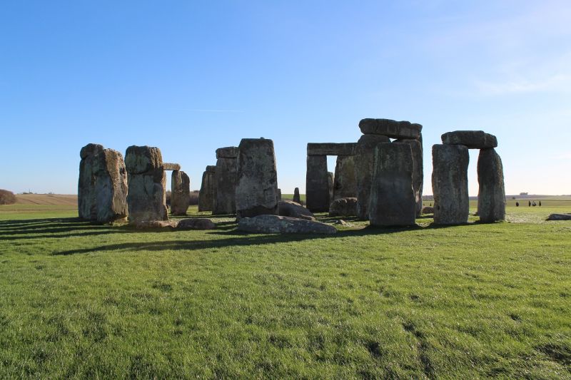 中古世界七大奇蹟之一的「巨石陣」，其巨大石塊從何而來，一直是科學家想解開的謎團。   圖／翻攝Pexels