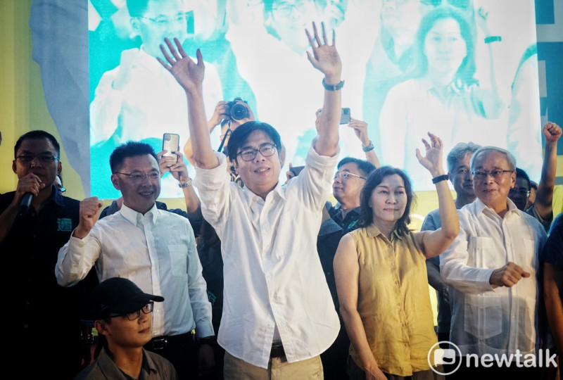 高雄市長補選日前結束，陳其邁當時發表勝選感言，他強調，選舉結束後就是高雄人團結的開始。   圖：張良一/攝