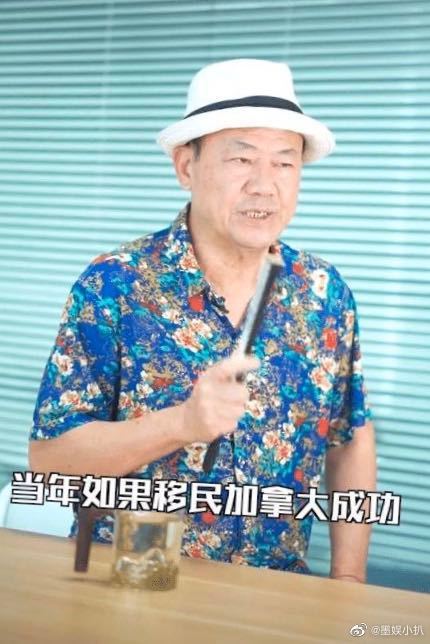 香港資深娛樂記者《娛記朱皮》近日拍影片表示，當年朱茵和周星馳分手，並不是因莫文蔚介入，而是兩人移民加拿大失敗。   圖：翻攝微博