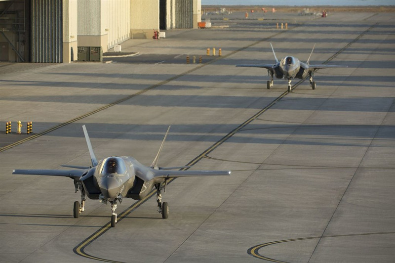 拜登政府請求在下一年製造85架F-35戰鬥機。圖為F-35 B 戰機。   圖：取自維基百科