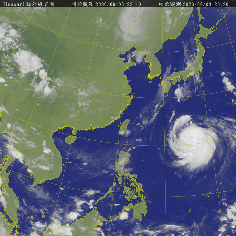 衛星雲圖可看出，台灣東南方的海神颱風結構越來越紮實，還在持續長大中。   圖：中央氣象局/提供