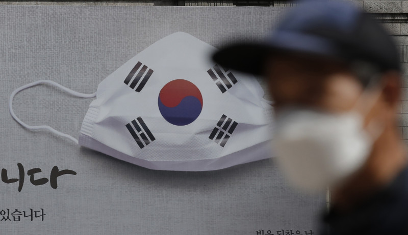 南韓國務總理丁世均表示，為確保有效防堵病毒傳播，南韓全國將持續實施「社交距離防疫」。   圖：達志影像/美聯社