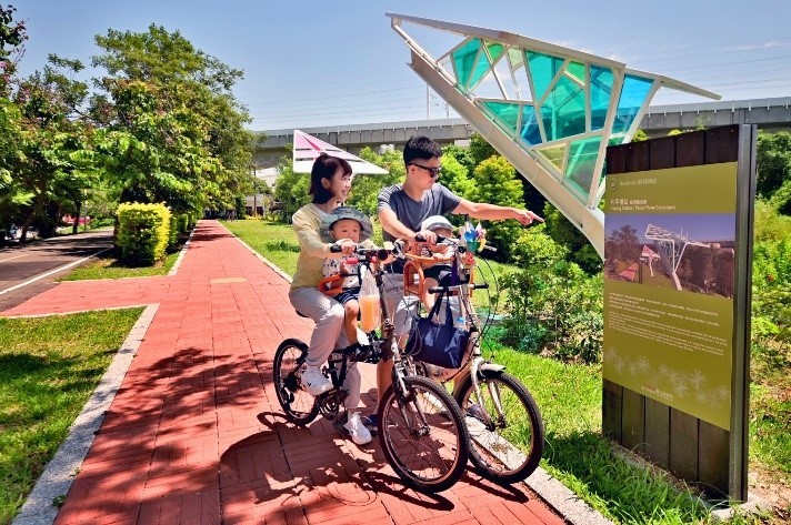 旅行社業者推出套裝行程，用自行車探索台中小鎮。   圖：台中觀旅局／提供