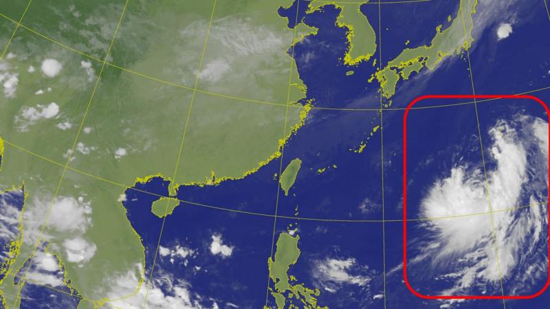 氣象局今天早上8點發布，位於日本東方海面(紅框框)的熱帶性低氣壓，已生成今年第14號颱風昌鴻。   圖：中央氣象局/提供