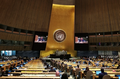 中國常駐聯合國日內瓦代表團公使蔣端於昨日在會議中指控英國侵犯人權。   圖 : 翻攝央視新聞
