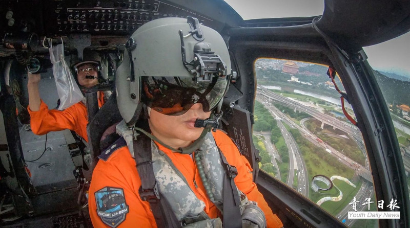 空軍仍派遣空中巡邏及緊急起飛等兵力應對，也實施廣播驅離、防空飛彈追蹤監控。   圖：國防部／提供