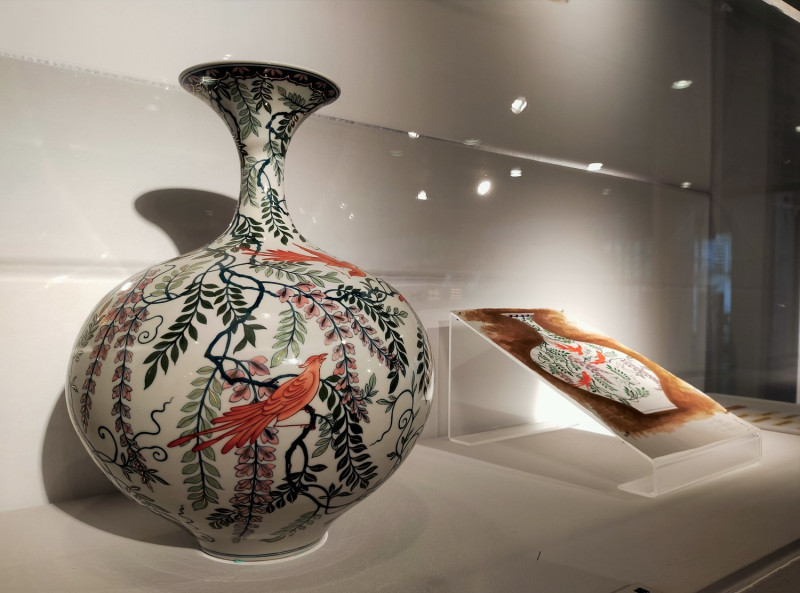 陶瓷使用用途廣泛，在瓷磚與藝術上都很常見   圖：鶯歌陶瓷博物館提供