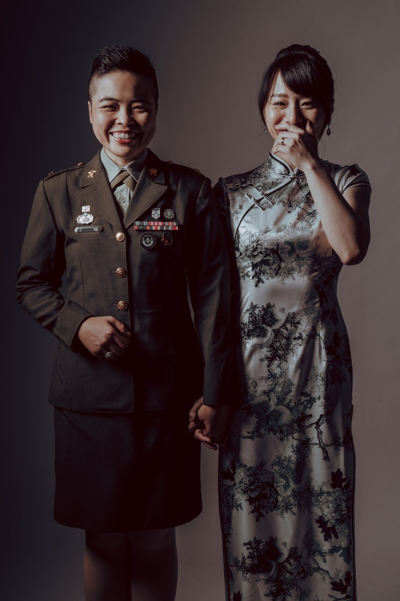 同志新人首度參加三軍聯合婚禮   圖:中華民國陸軍臉書