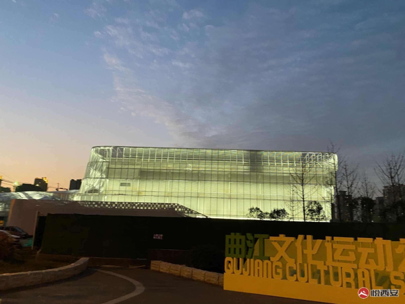 中國老牌電競隊伍 WE 的主場電競館在近日亮相   圖：翻攝自 悅西安 論壇