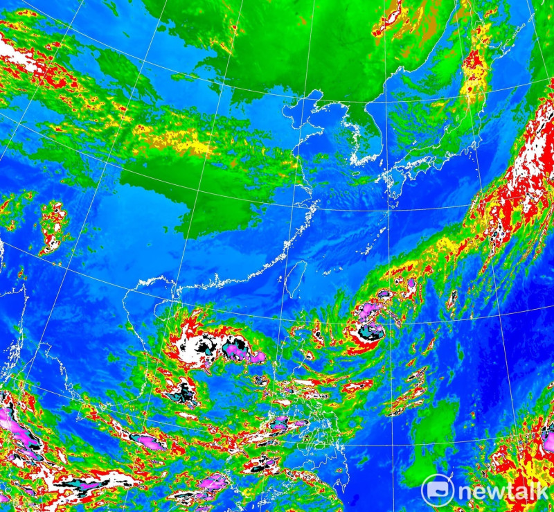 中央氣央局預估週五將是「閃電」颱風最接近台灣的時間點。   圖：中央氣象局提供