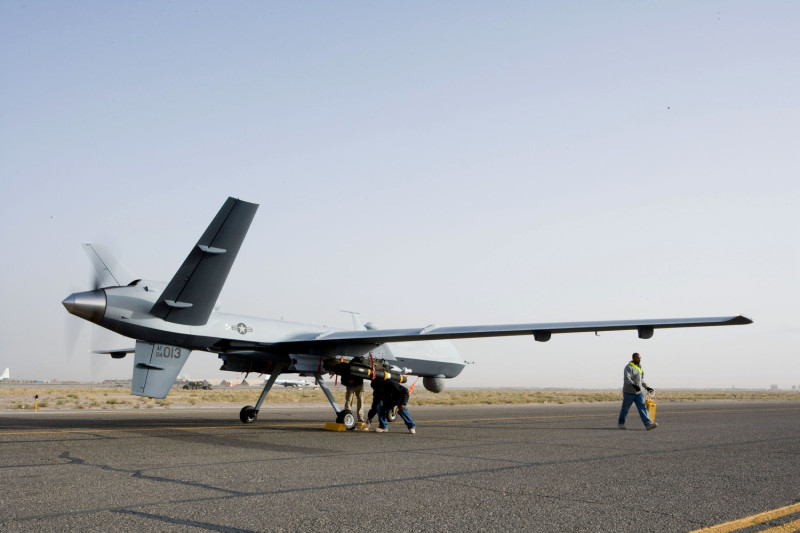 美方公布將再售台4架可裝配武器的MQ-9B衛士無人機，加上2座固定地面控制站、2座移動控制站，總金額達6億美元。   圖：翻攝自美國空軍官網