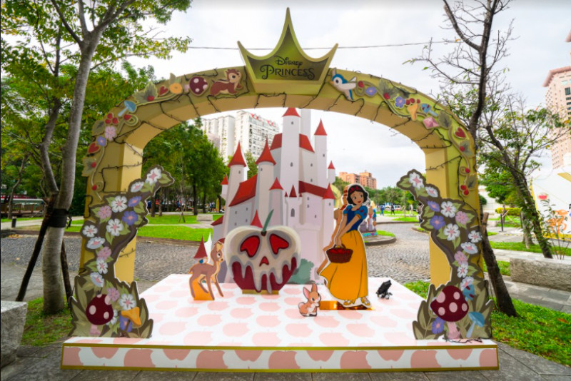 「迪士尼公主的童話森林」第六站：白雪公主 夢幻森林。   圖：新北市觀光旅遊局／提供