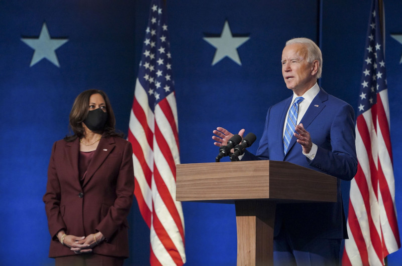 美國總統當選人拜登（Joe Biden） 和副總統當選人賀錦麗（Kamala Harris），被時代雜誌評為2020年度風雲人物。   圖：翻攝自拜登推特