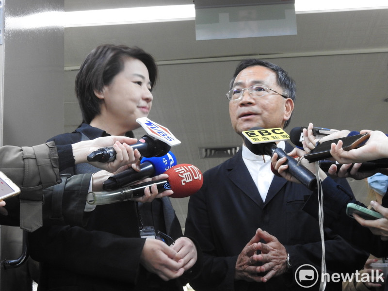 台北市副市長黃珊珊（左）、蔡炳坤（右）。   圖：周煊惠 / 攝