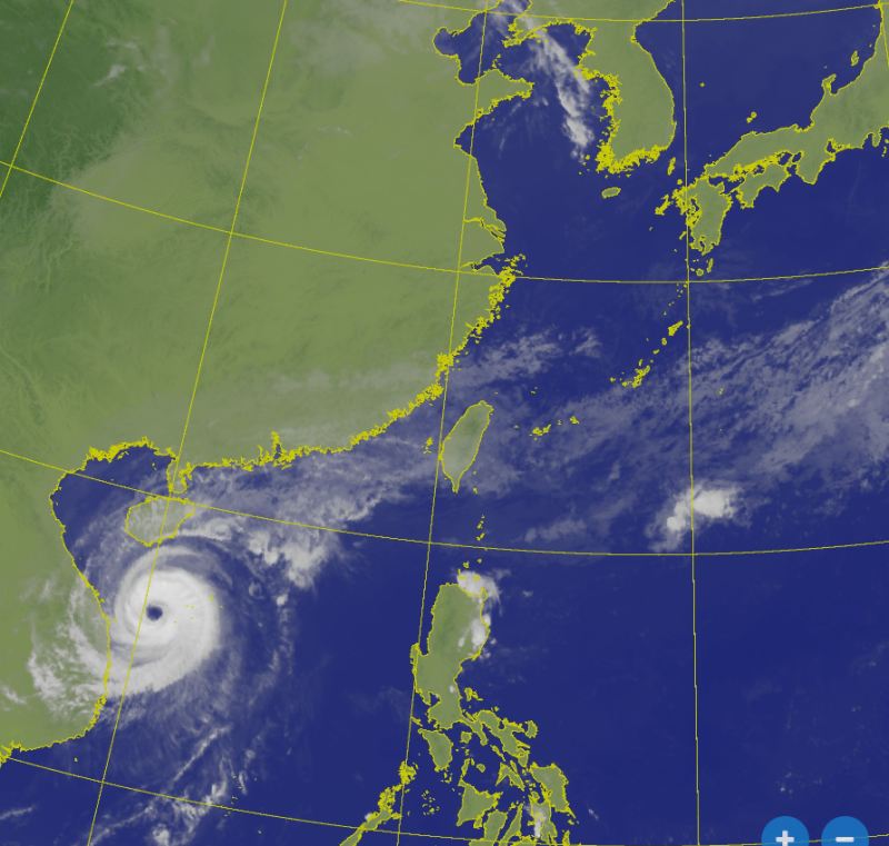 氣象專家彭啟明表示，颱風遠離帶走水氣，週末會是好天氣。   圖：翻攝自中央氣象局