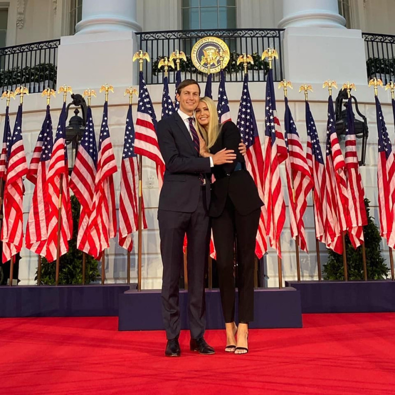 伊凡卡與丈夫庫許納（Jared Kushner）。   圖：翻攝自Ivanka Trump臉書