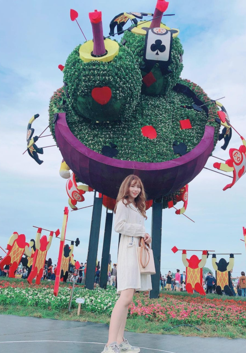 台中國際花毯節在新社花海／前往朝聖的Jane。   圖：翻攝Instagram／v7785623