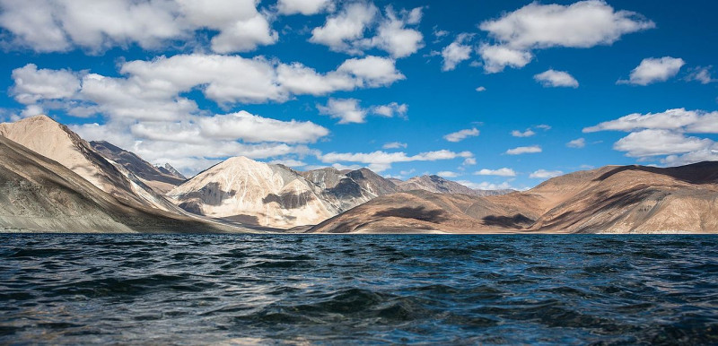 印度與中國在班公湖畔對峙了半年多   圖：KennyOMG拍攝提供／版權規定：CC BY-SA 4.0