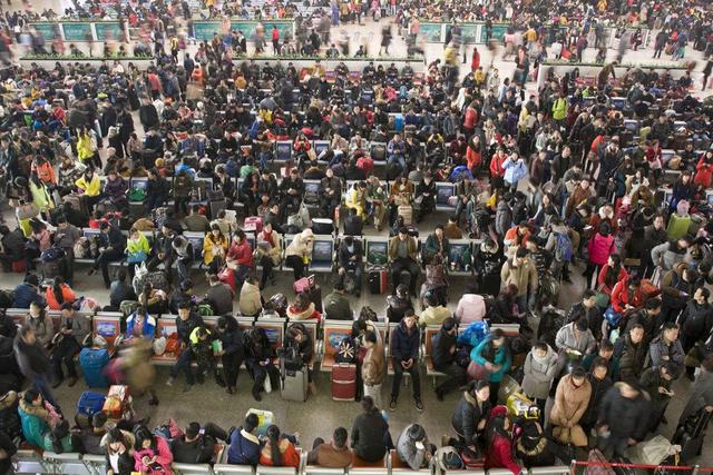 中國大陸每年的春運，號稱地球上最大的人口移動。   圖 : 翻攝自kknews