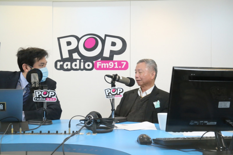 前衛生署長楊志良接受電台主持人黃暐瀚專訪。   圖：《POP撞新聞》／提供