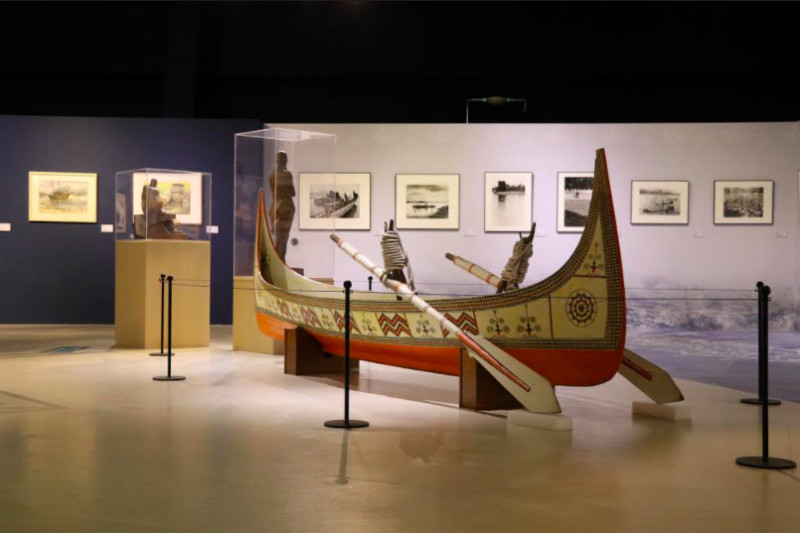海之美特展，展出蘭嶼傳統拼板舟與飛魚文化。   圖：十三行博物館／提供