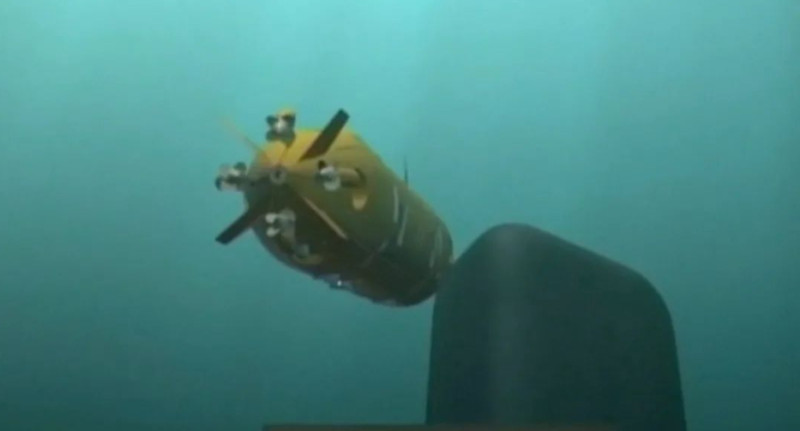 俄羅斯海神「波賽頓」核魚雷能夠從1,000公尺深的水中發射，水中時速可達100公里。   圖 : 翻攝自CCTV
