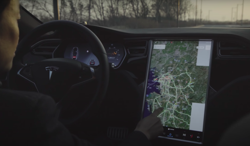 特斯拉將主動召回13.5萬輛Model S和Model X車款，修補觸控螢幕失靈的問題。   圖：擷取自Tesla Youtube