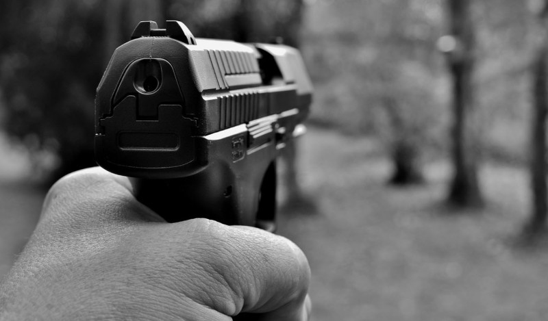 美國田納西州納許維爾市警方正在調查一起男性Youtuber在錄製搶劫「惡作劇」的影片中被槍殺事件。（示意圖）   圖：取自Pixabay