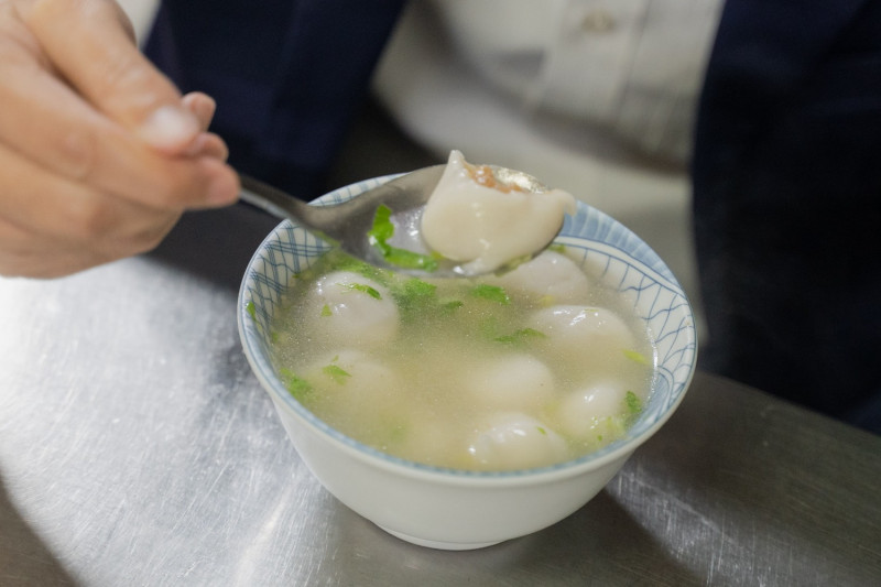 「糯米水餃」神似鹹湯圓。 圖：新竹市政府／提供